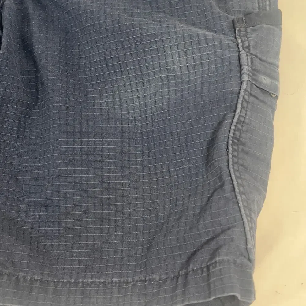Carhartt Women's Navy Blue Sz 10 Utility Carpenter Work Cargo Shorts 104010-NVY